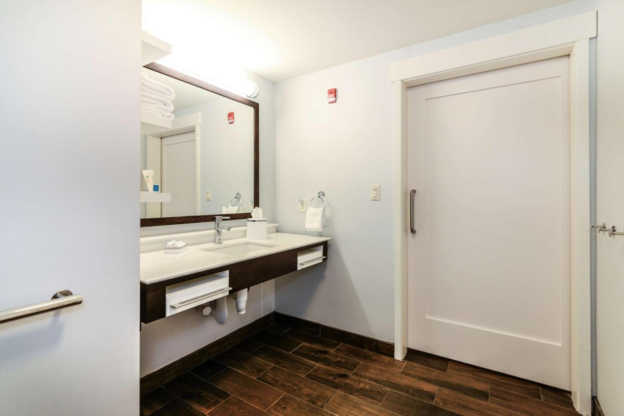 Hampton Inn Brighton Mi Εξωτερικό φωτογραφία